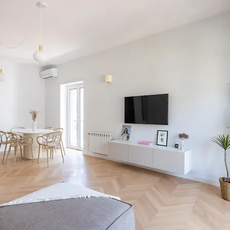Vatican Luxury House By Varental Apartment